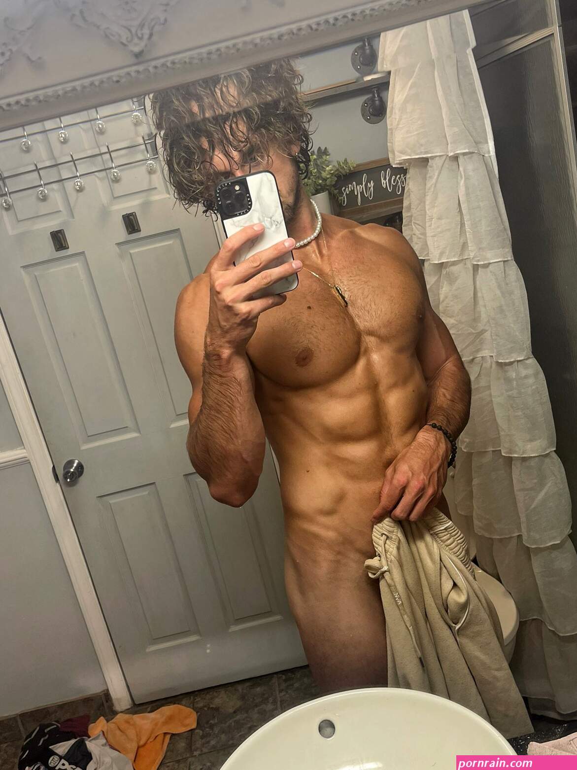 tooturnttony X: damn woke up shredded again.