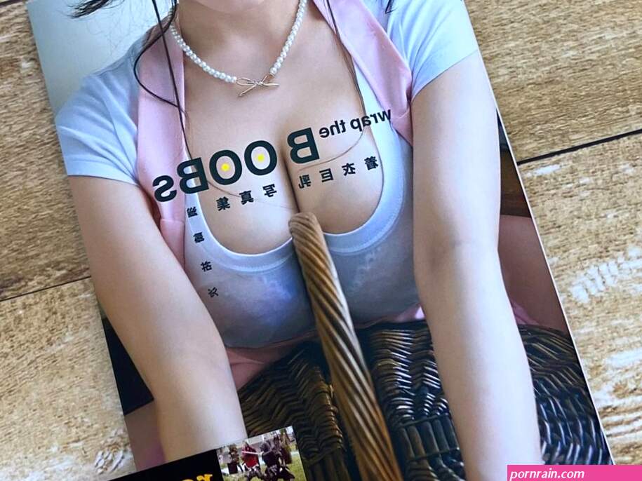 wrap the BOOBs 13 The charm of Clothed Big Boobs Photo Collections Yuji Susaki