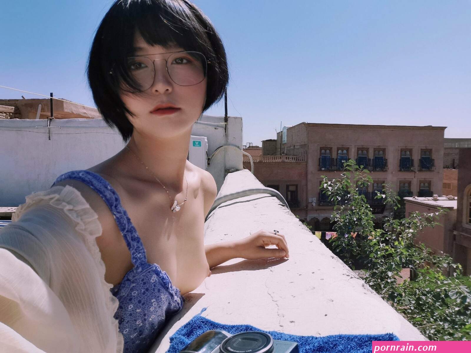 Nude beauty chinese slut
