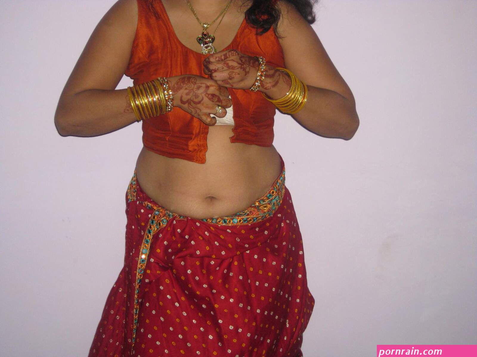 Desi gori bhabhi nangi photos | PORNrain.com