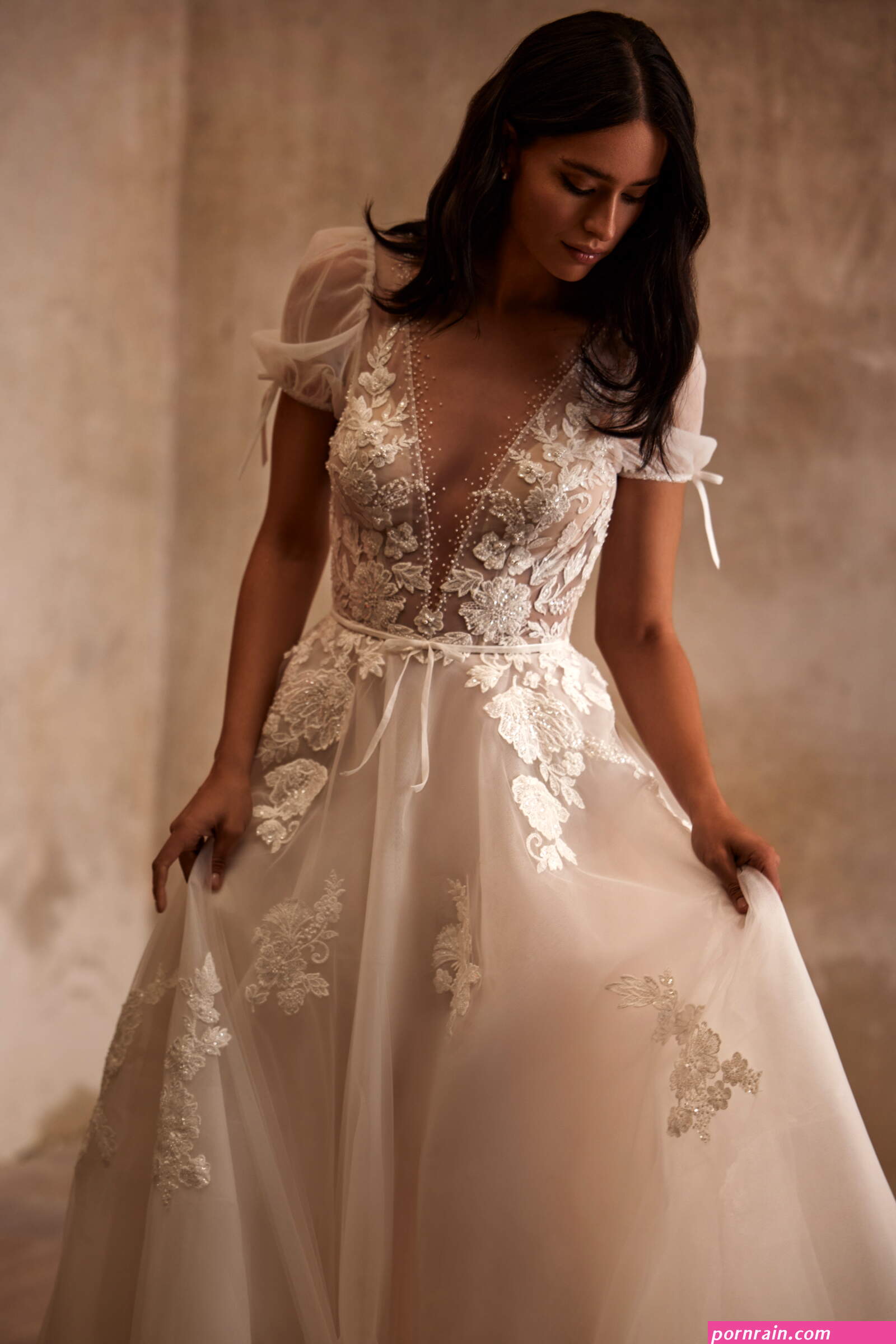 A nude wedding