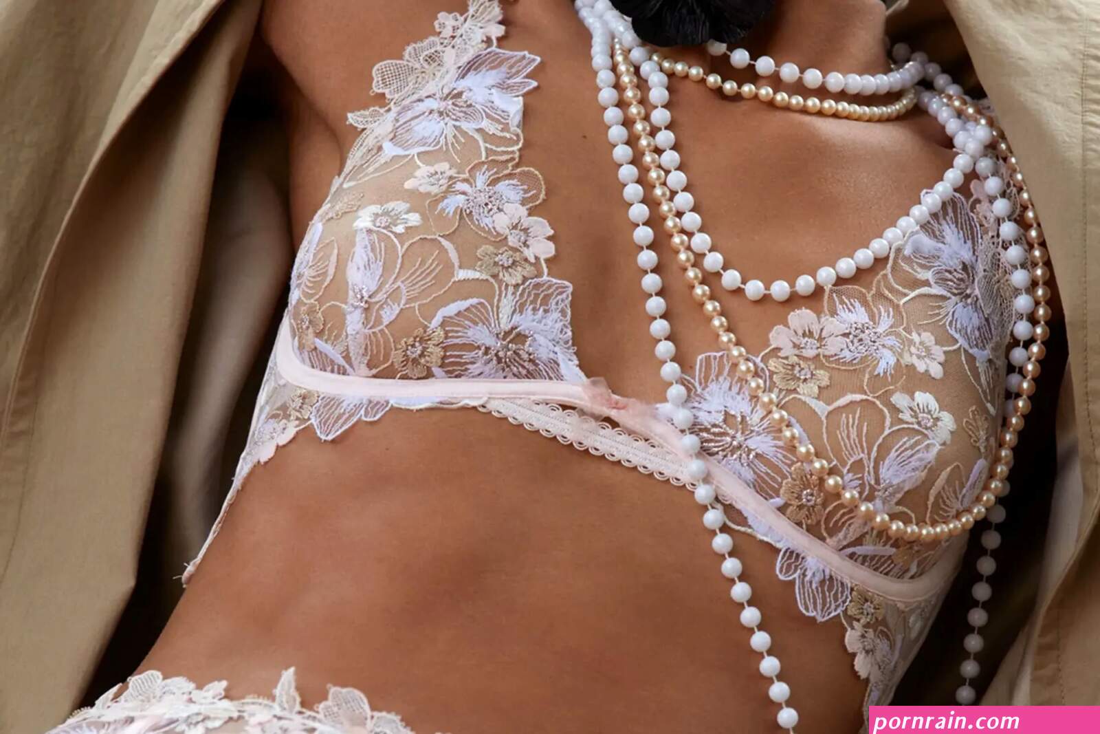A cup boobs