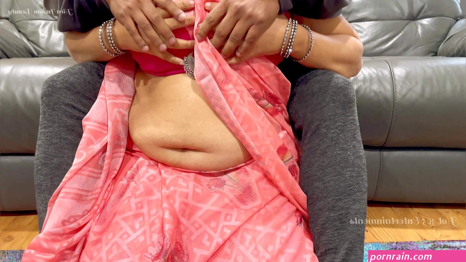 Sexy desi girl in red saree full nude striping showing cute boobs asshole p