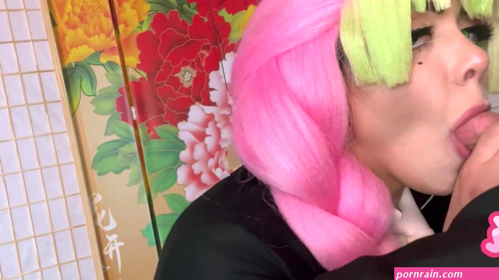 Momokun blowjob